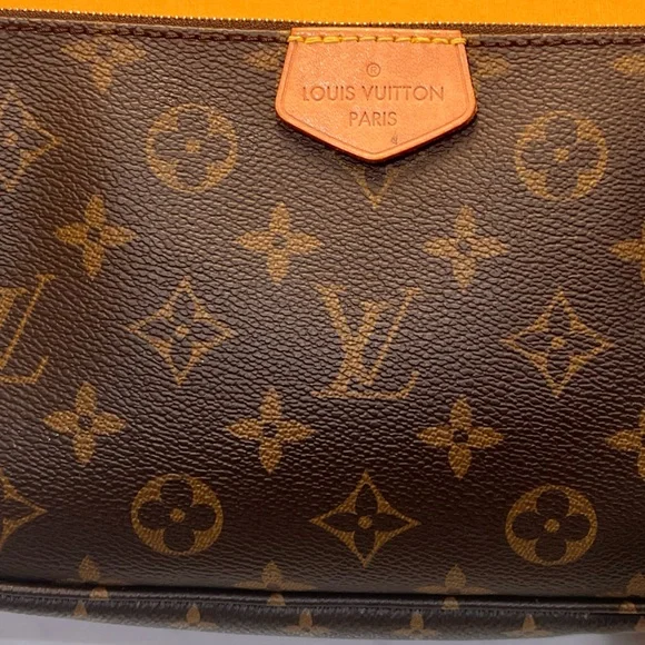 ❤️‍🔥Louis Vuitton ❤️‍🔥Brown Monogram Women's Pouchette